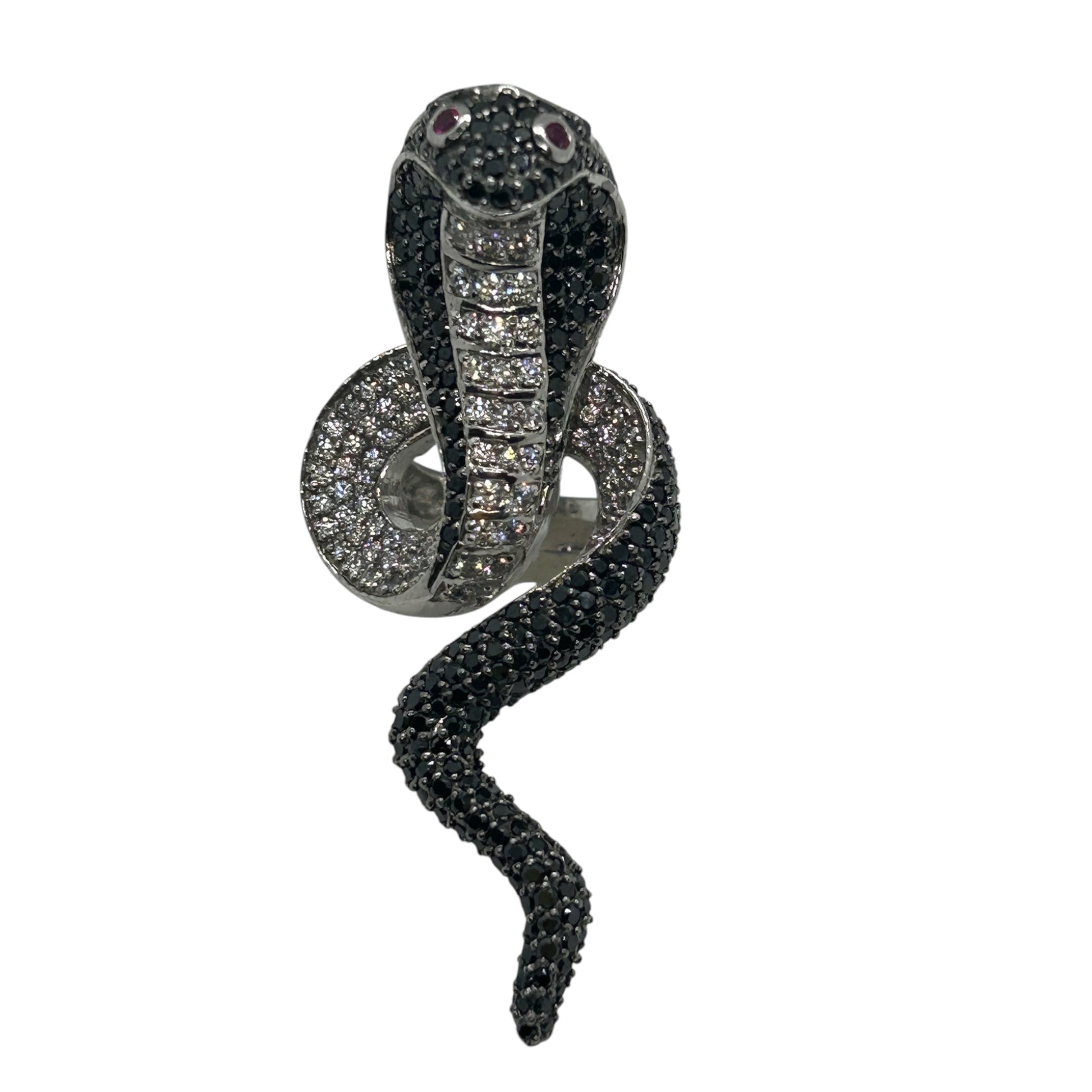 Exquisite Black and White Cobra Cocktail Ring